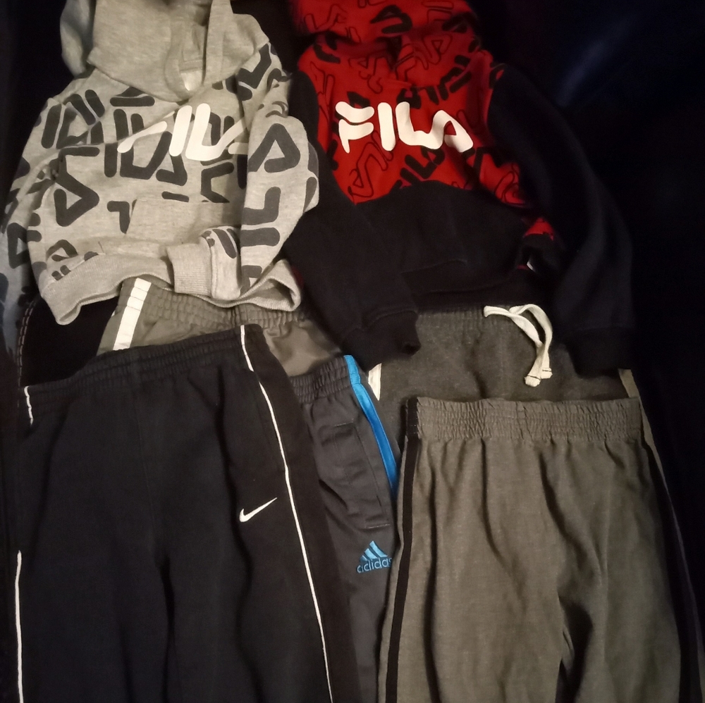 Boys 2t Hoodies and Pants